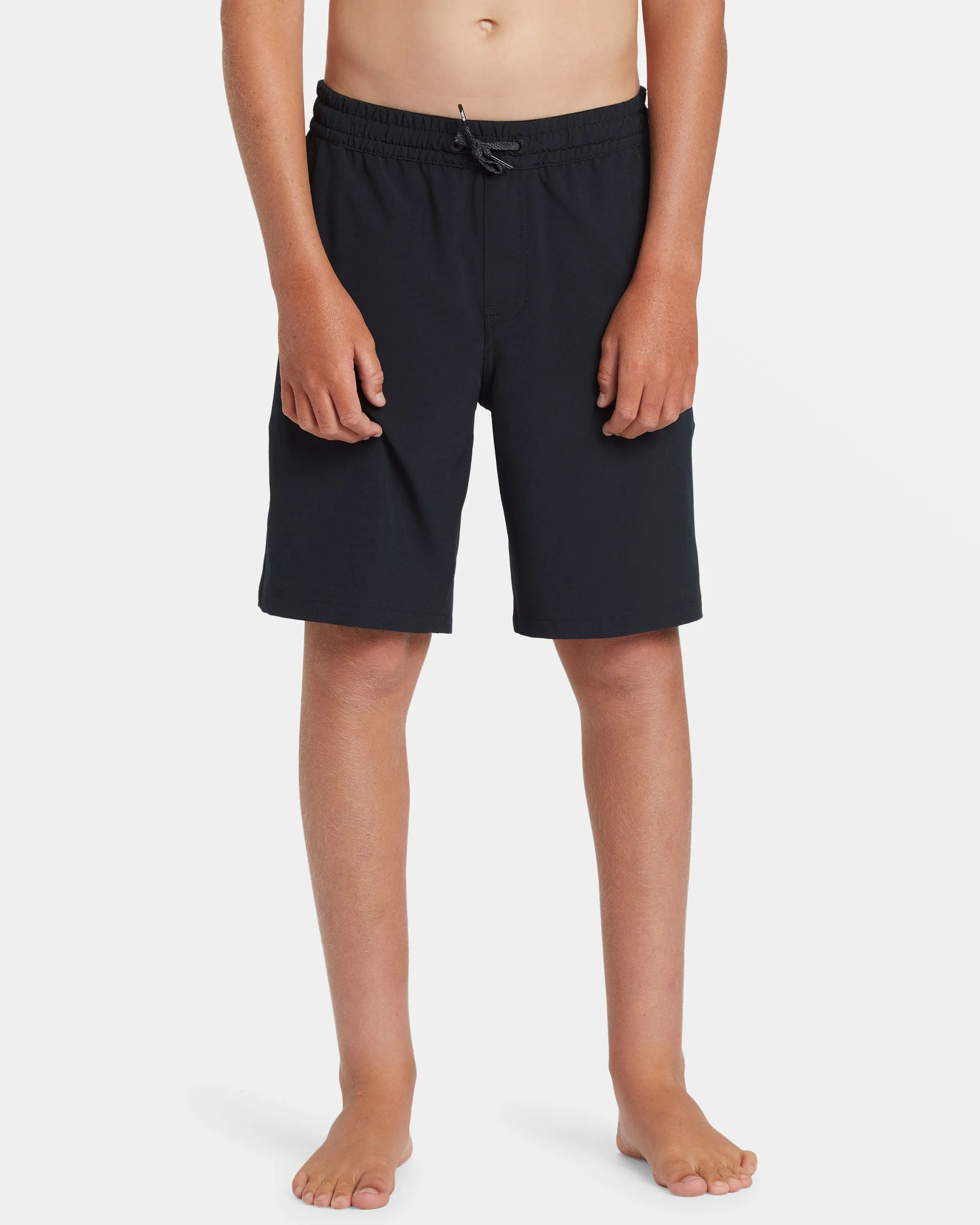 Boys 8-16 Taxer Amphibian 17" Hybrid Shorts