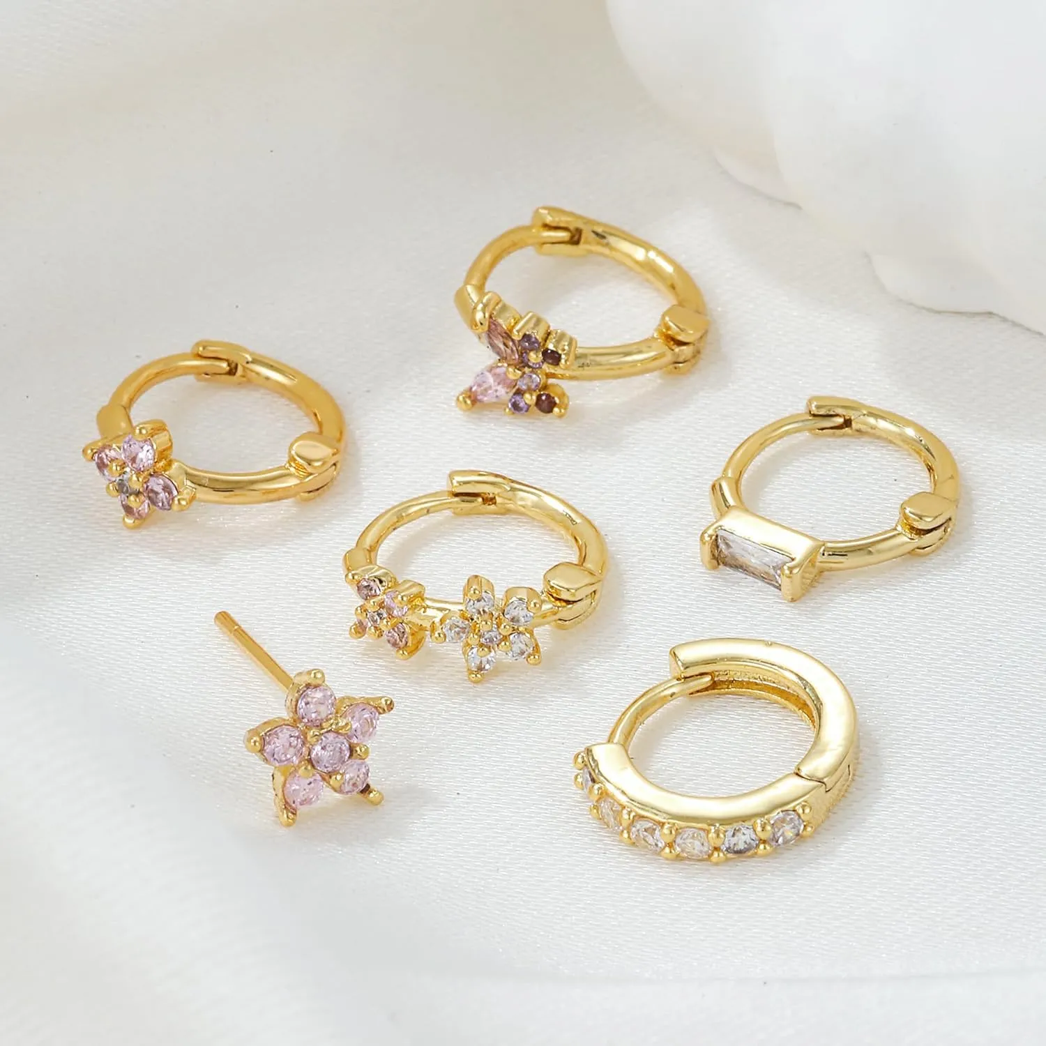 CASDAN Cartilage Stud Earrings Set for Women Dainty Gold Earrings 14k Gold Earring Hypoallergenic Earring Set for Multiple Piercing Small Hoop Earrings Gift for Her(Single Earrings Not A Pair)