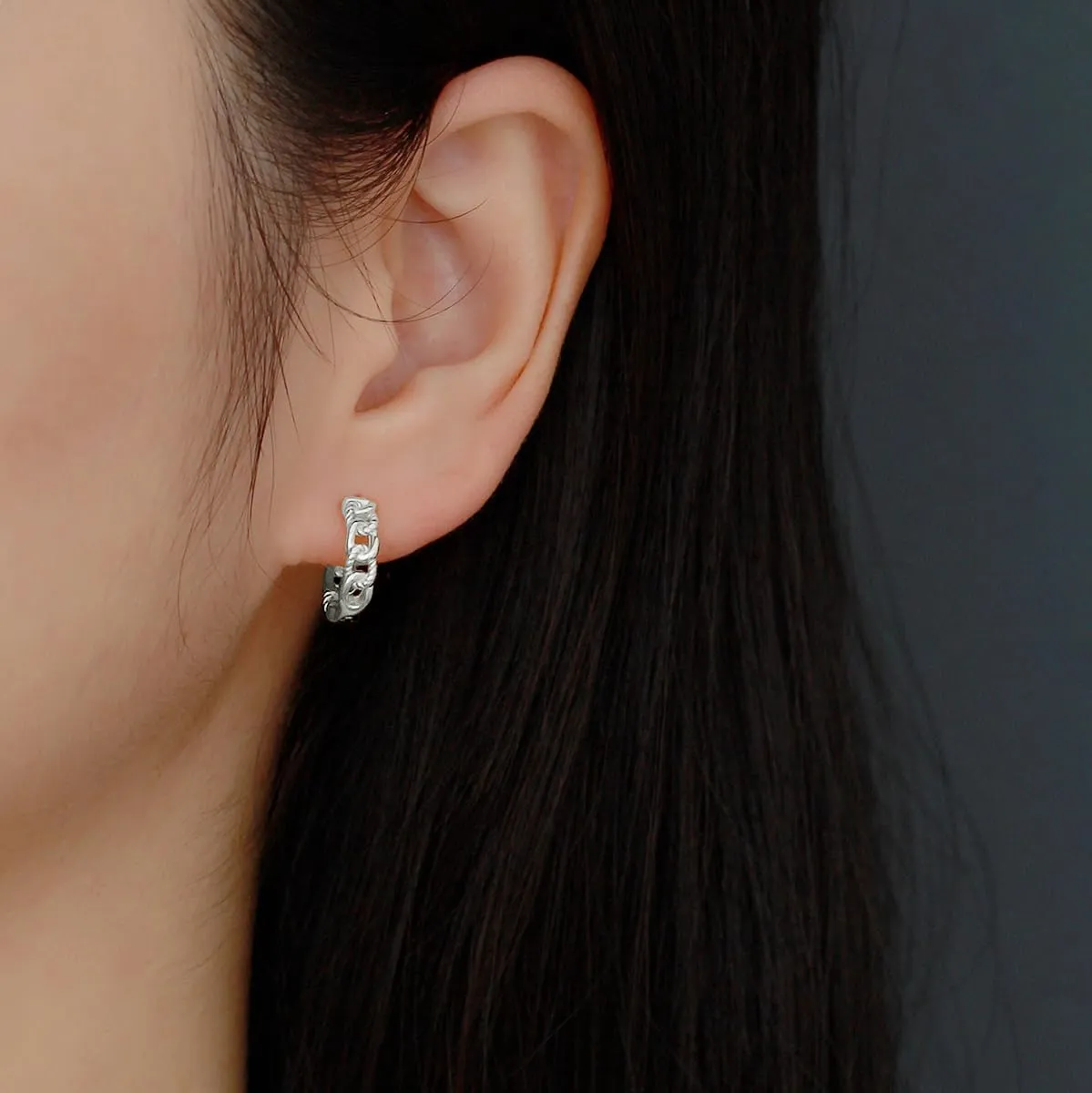 Dainty Chain Link Hoop Earrings for Women, Sterling Silver Simple Curb Huggie Earrings, Hypoallergenic Jewelry Gift for Her