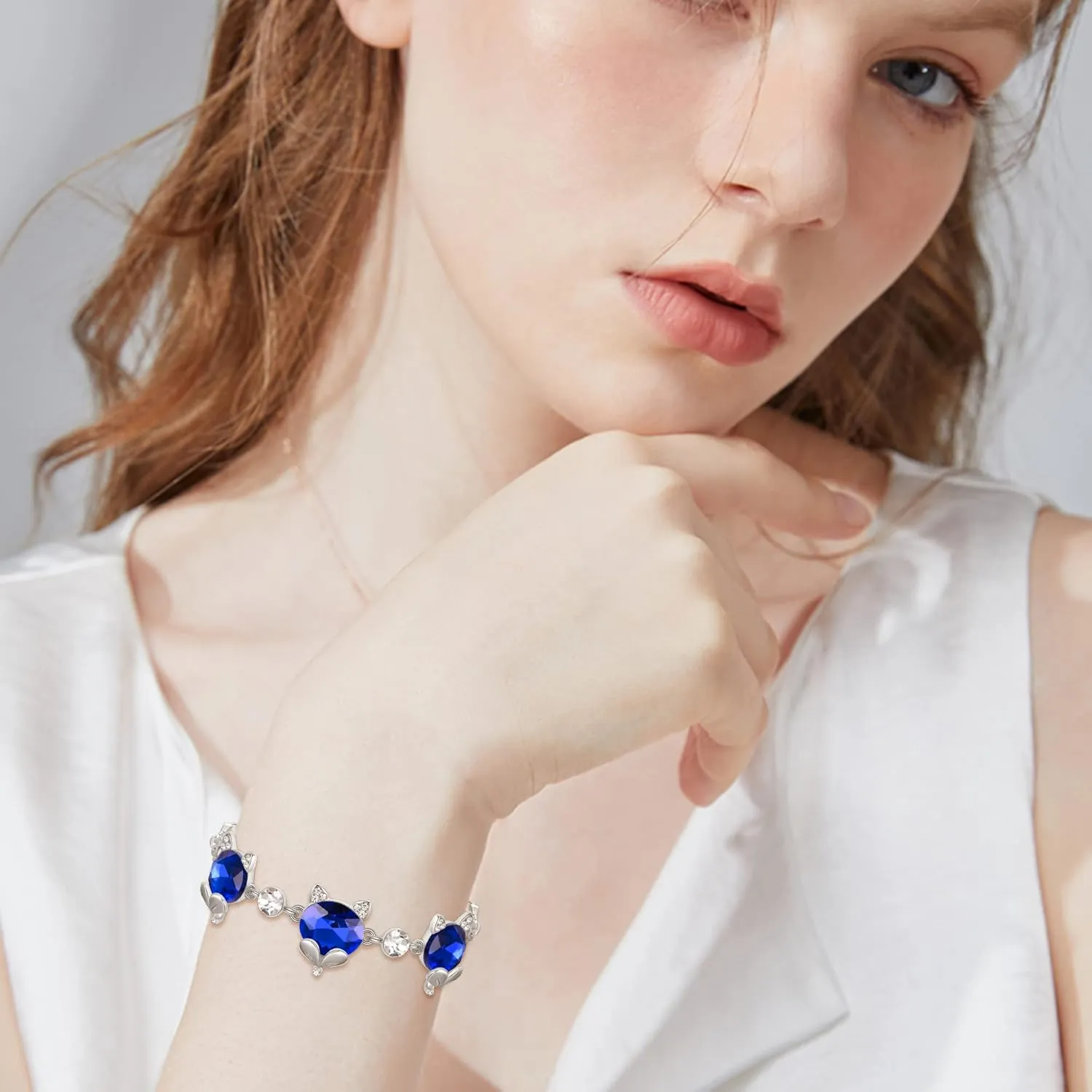 EleQueen 14K Gold Plated Rhinestone Crystal Fox Bracelet, Cute Head Jewelry Link Bracelets for Women