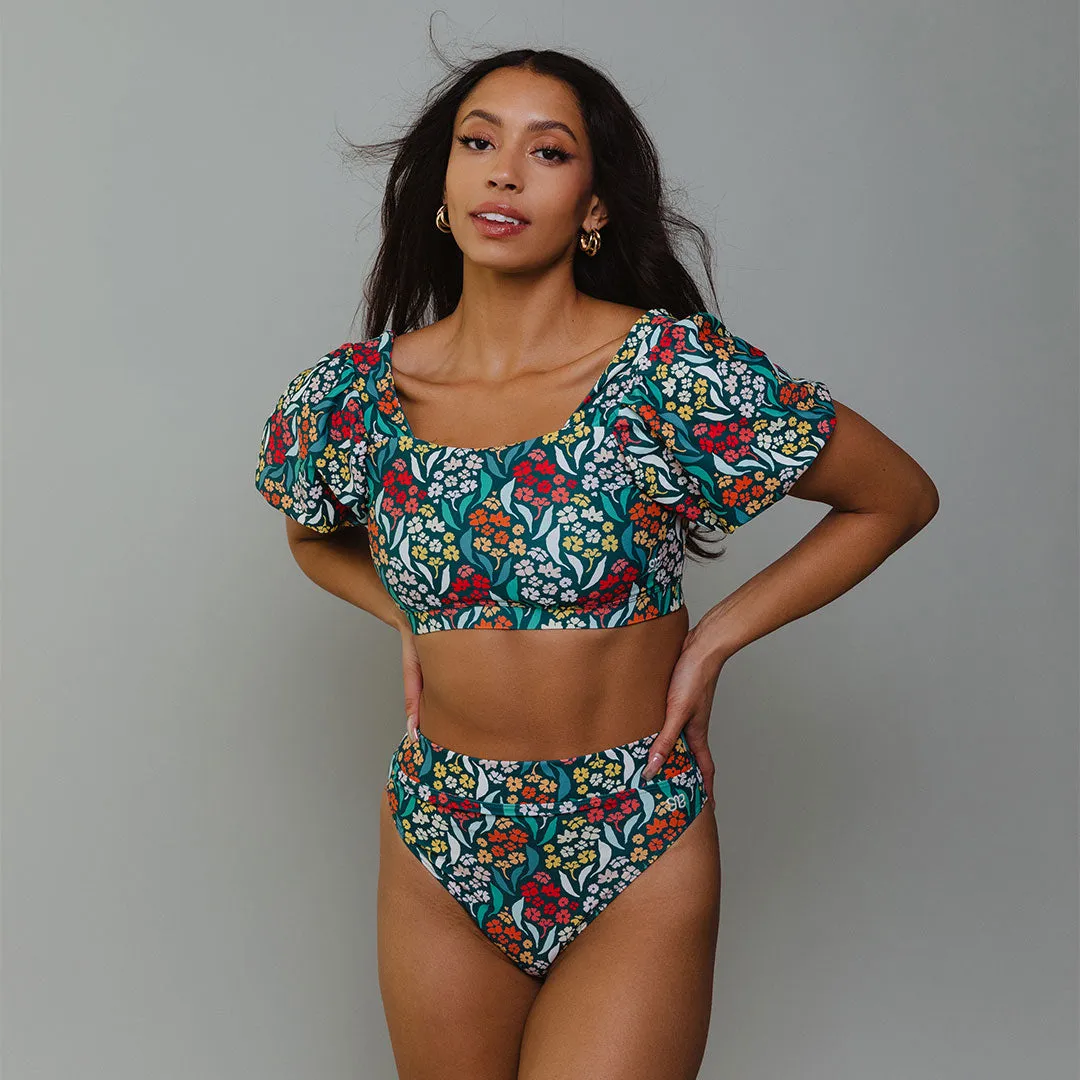 Eloise Crop, Costa Floral