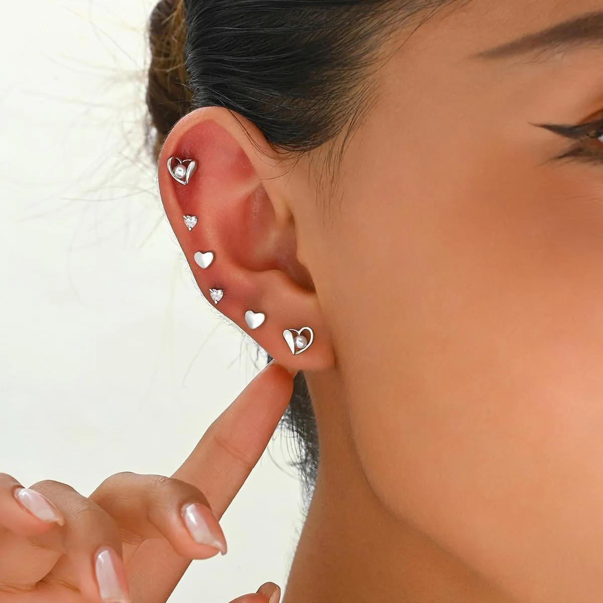 Flat Back Stud Earrings for Women Dainty Tiny Flower Earrings Trendy Flat Back Earrings Hypoallergenic Cartilage Earrings for Multiple Piercing