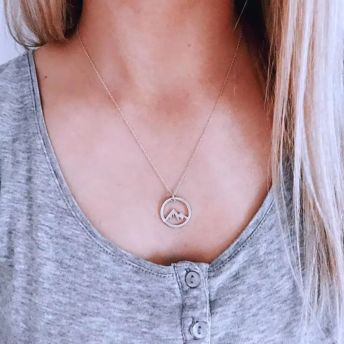 Friendship Delicacy Compass Necklace Good Luck Elephant Pendant Chain Necklace with Message Card Gift Card (Gold 1)