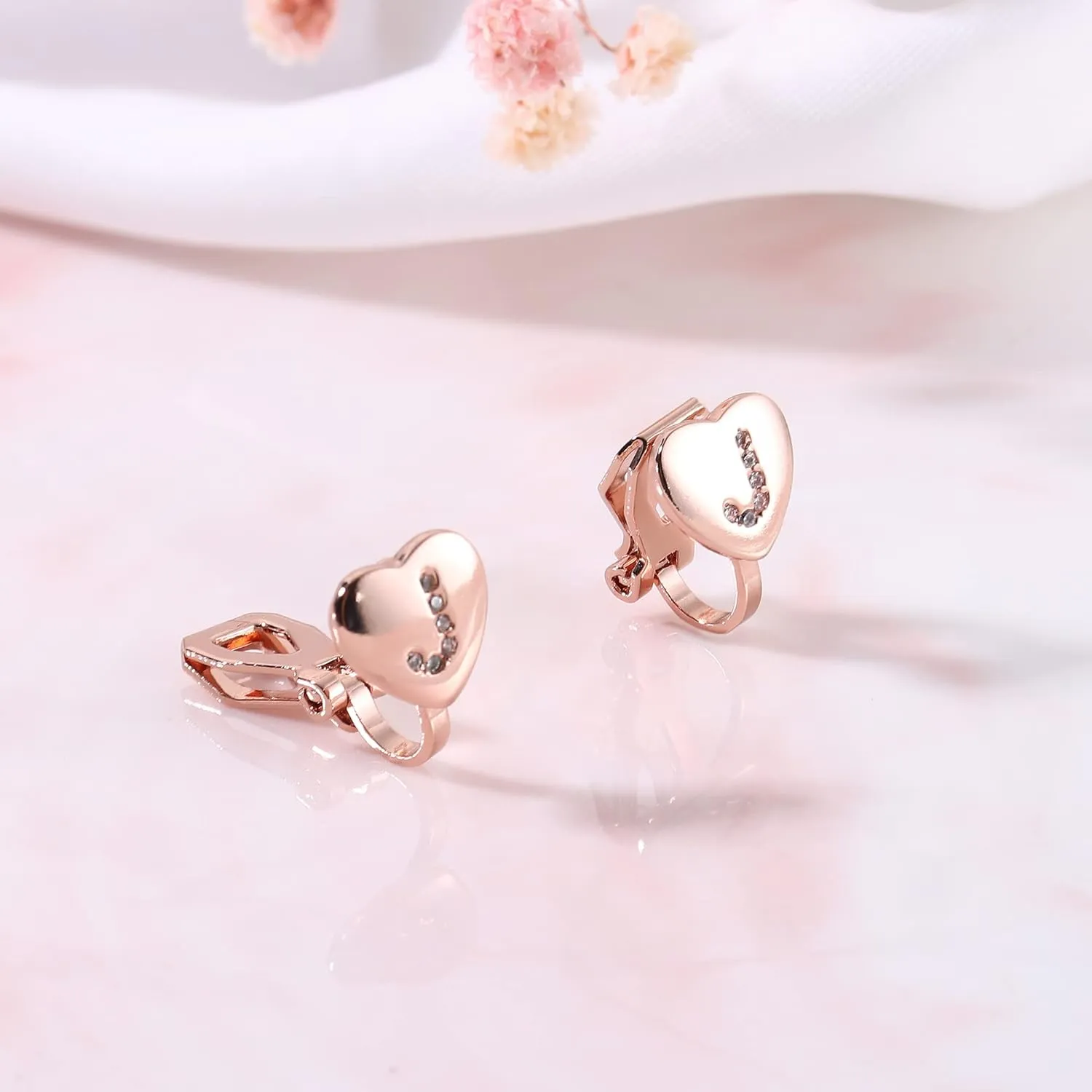 FUNRUN JEWELRY Heart Initial Clip-on Earrings for Women - Rose Gold Plated Dainty Alphabet Letters A-Z Non Pierced Studs