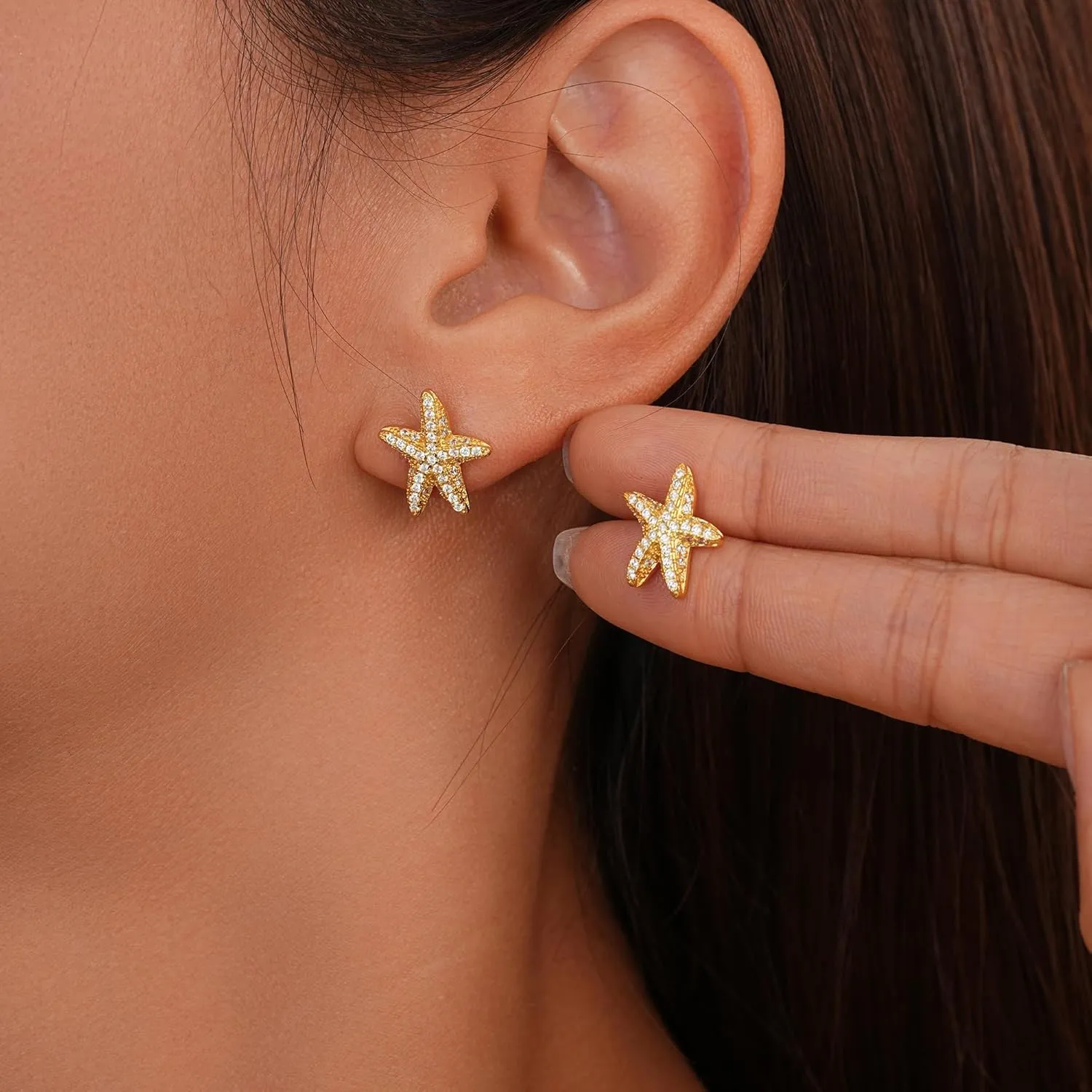 Gold Seashell Earrings for Women, 18K Gold Plated Starfish Sea Shell Stud Earring Trendy Summer Ocean Beachy Earrings Dangle Drop Jewelry Gift