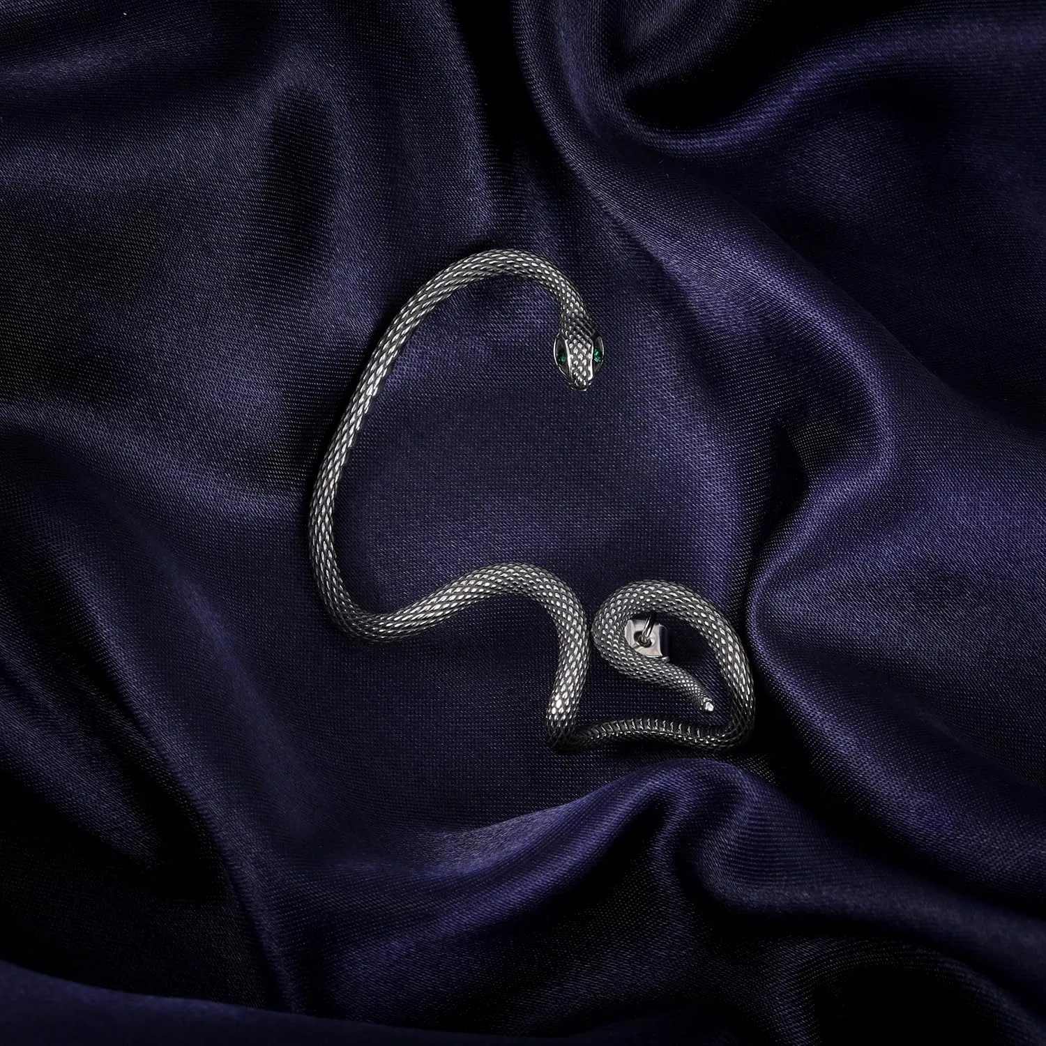 Gothic Dragon Ear Cuff - 1pcs Retro Silver Punk Hip Hop Stainless Steel Snake Dragon Cuff Earring Cartilage Climber Ear Wrap Ear Earrings Stud Wrap Snake Earrings for Women or Men