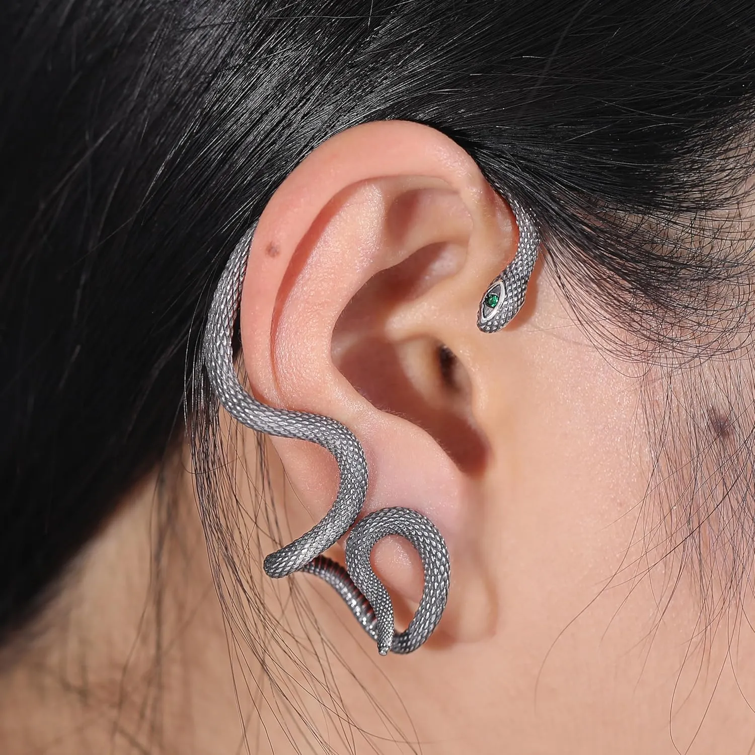 Gothic Dragon Ear Cuff - 1pcs Retro Silver Punk Hip Hop Stainless Steel Snake Dragon Cuff Earring Cartilage Climber Ear Wrap Ear Earrings Stud Wrap Snake Earrings for Women or Men