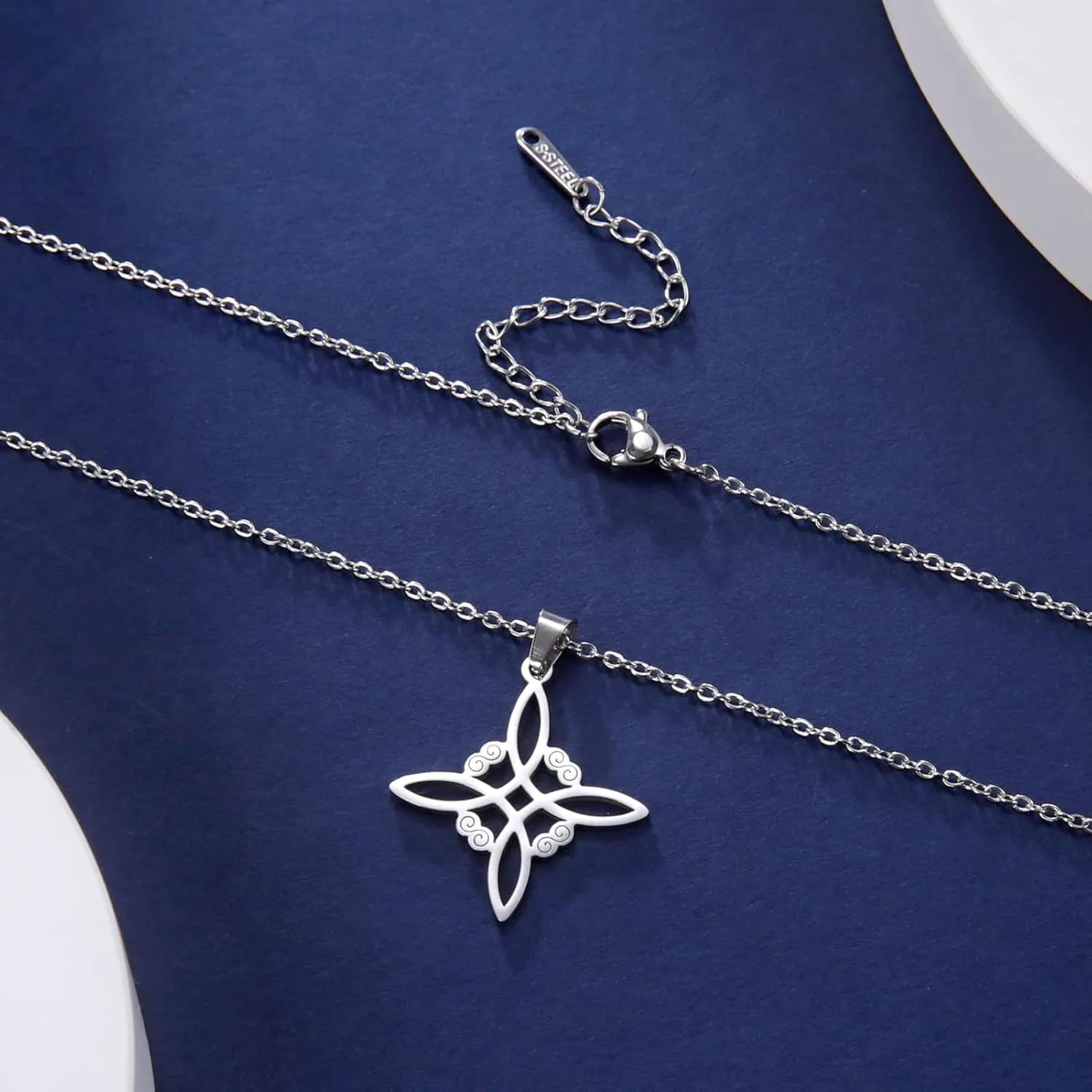 kkjoy Witches Knot Necklace Stainless Steel Pagan Wiccan Symbol Pendant Magic Knot 4-Pointed Celtic Knot Witchcraft Necklace for Women