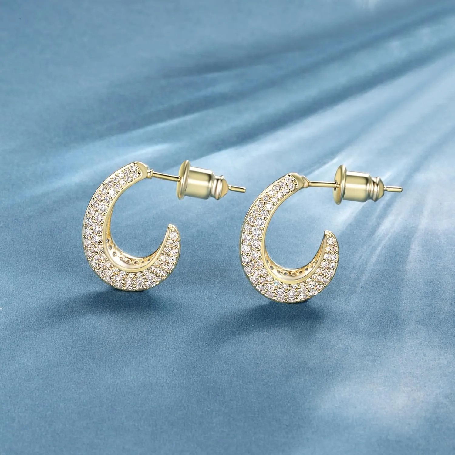 MDFUN14K Gold Plated Sterling Silver Post Stud Earrings,Whole Micro-Paving Set Sparkly Cubic Zirconia Stud Earrings