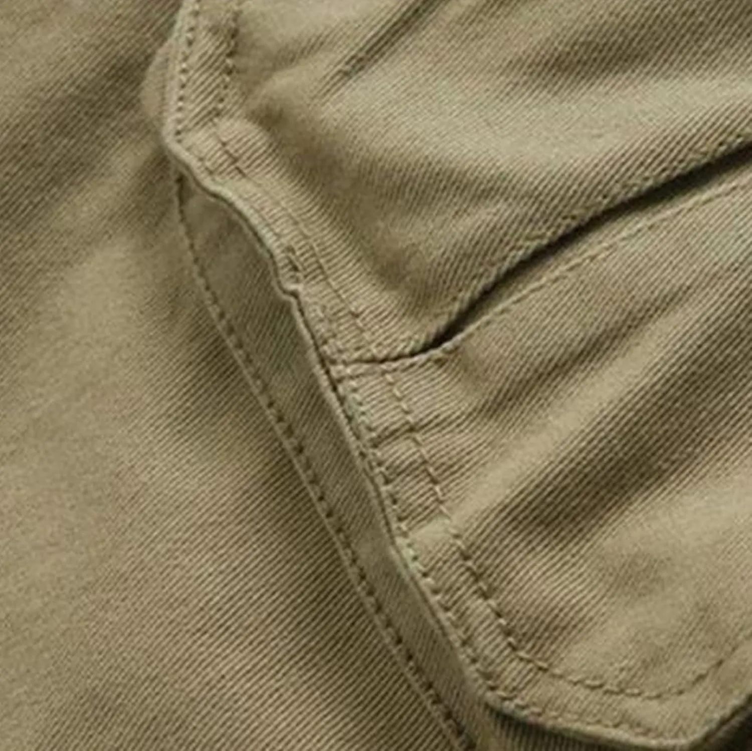Mens Resort Wear 2025 Loose Fit Summer Cargo Shorts with Zipper Multi Pocket Outdoor Casual Lightweight Shorts