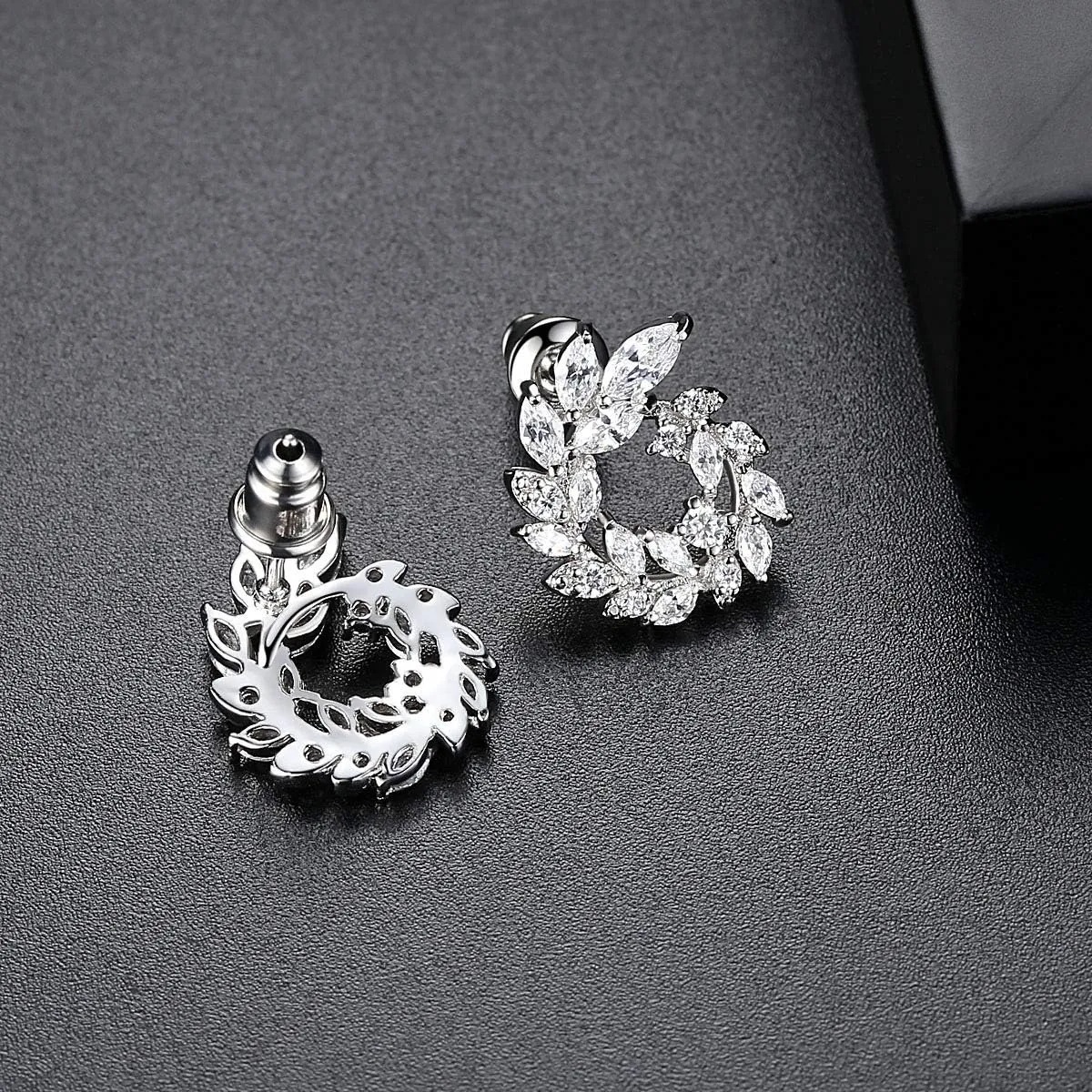 Moissanite Open Hoop Earrings for Women in 14K Gold, Gold Hypoallergenic Stud Earrings, Ideal for Evening Party