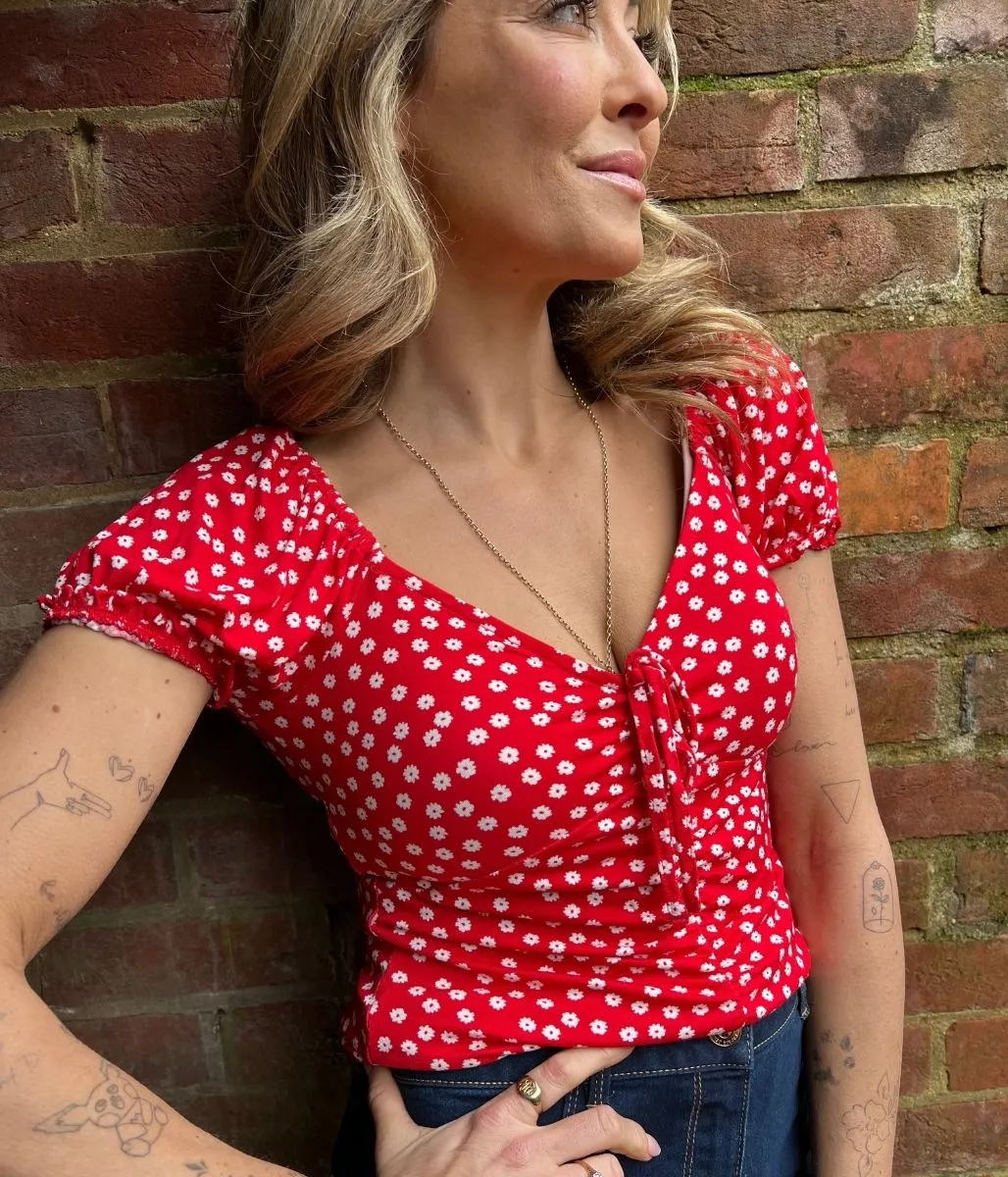 Red Daisy Print Ruched Top
