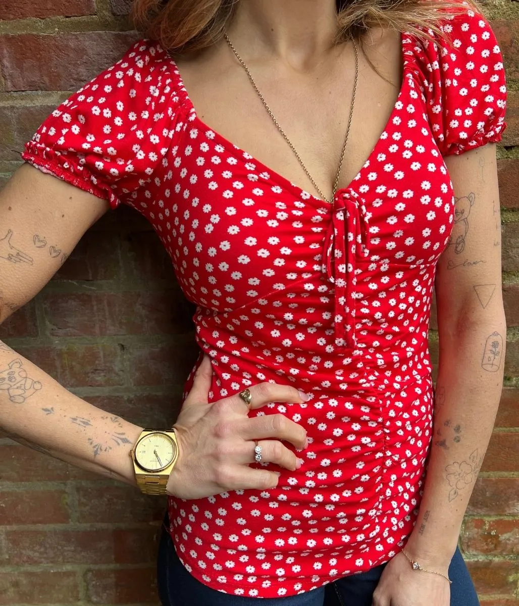 Red Daisy Print Ruched Top