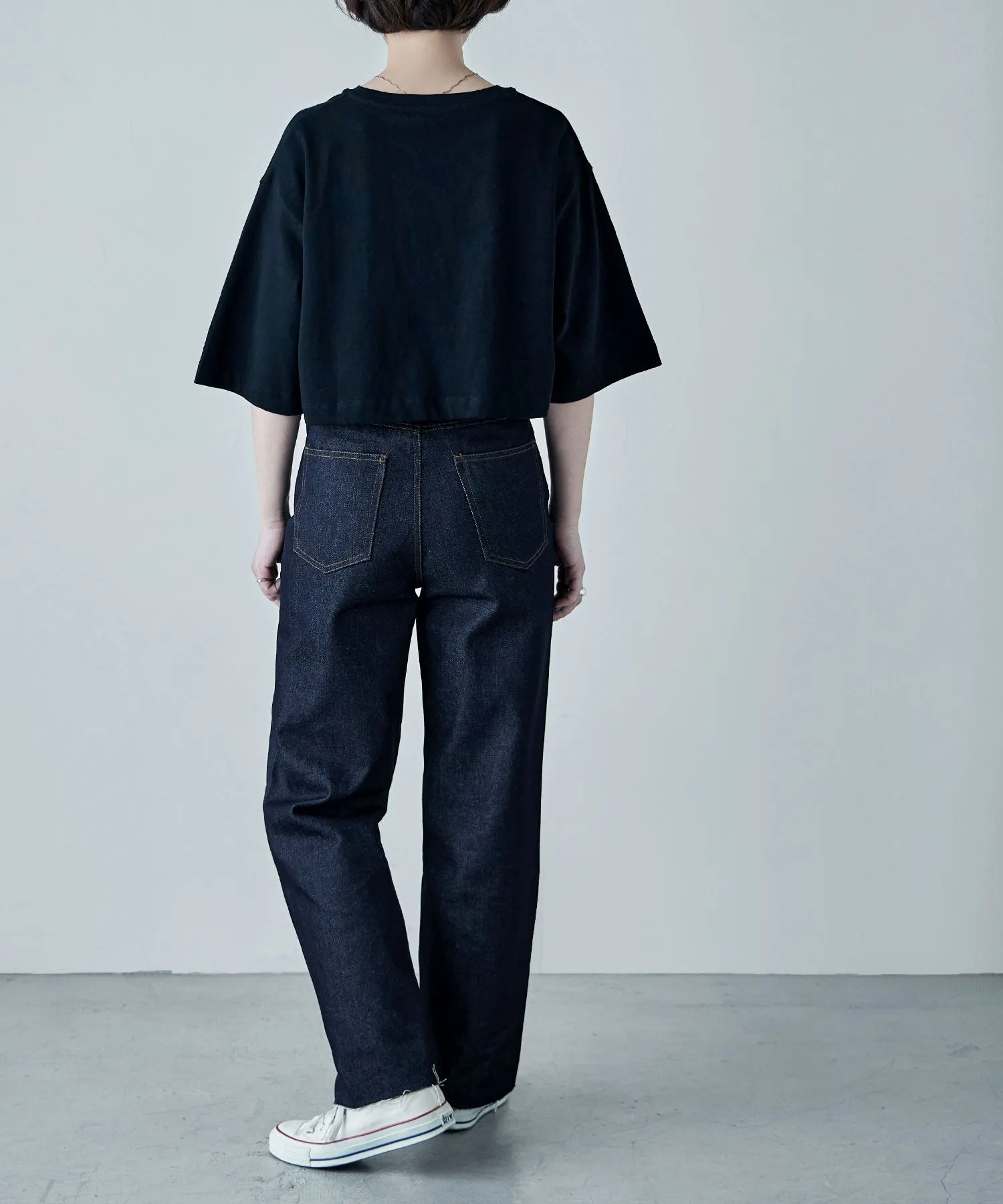 Rigid DENIM cut-off high waist pants