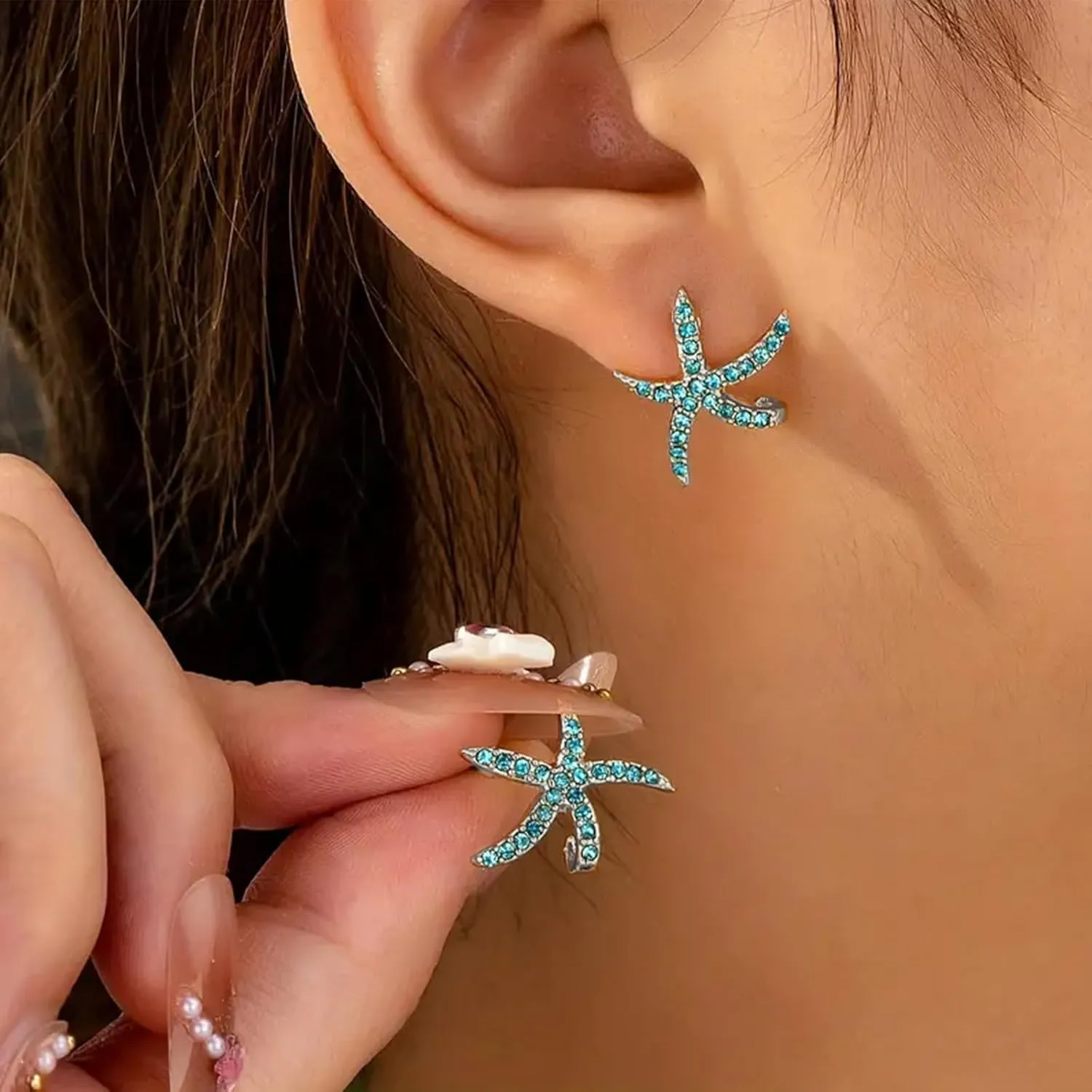 Starfish Earrings Gold Seashell Shell Beach Earrings for Women Beachy Summer Jewelry Outfits for Women Beach Fashion Vacation Essentials