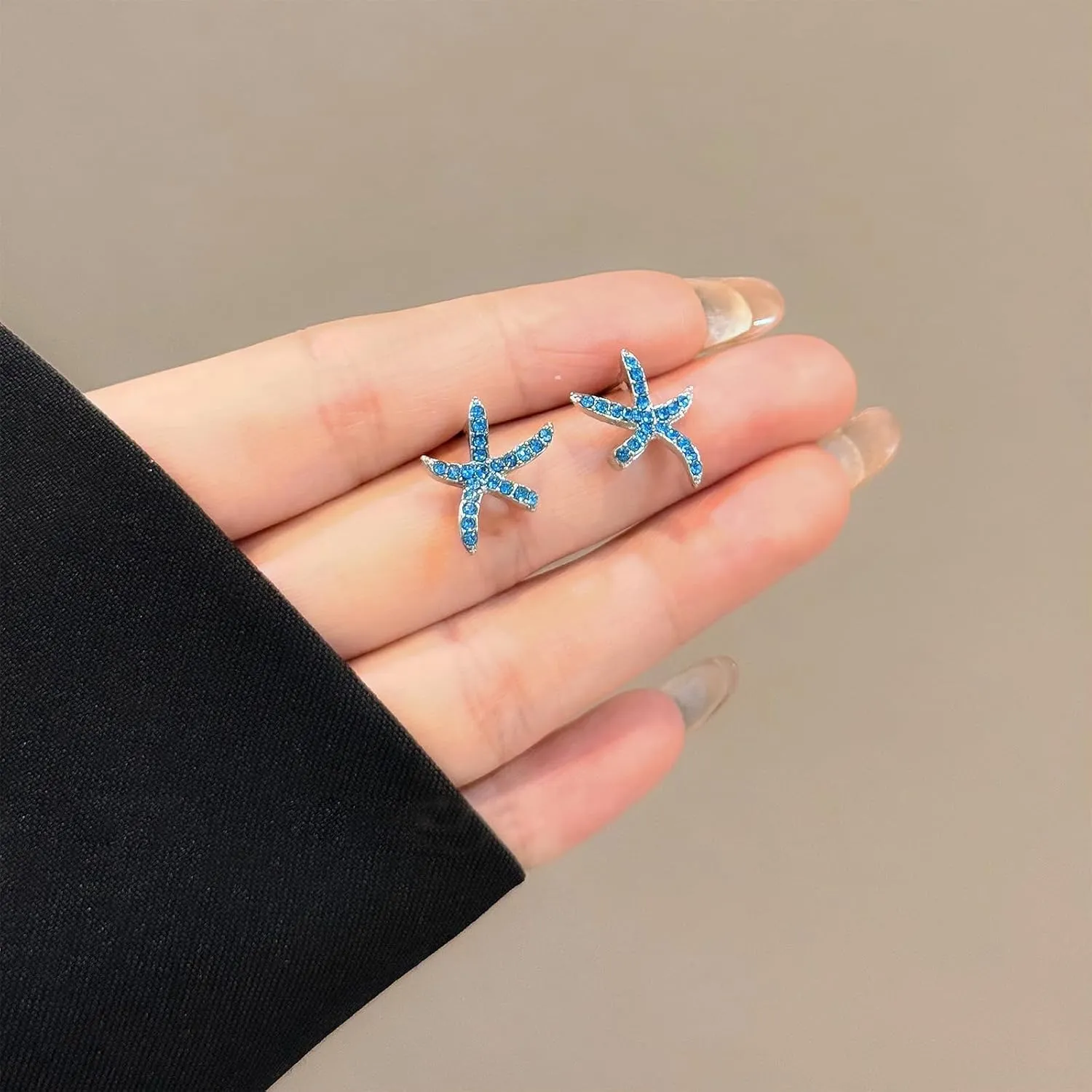 Starfish Earrings Gold Seashell Shell Beach Earrings for Women Beachy Summer Jewelry Outfits for Women Beach Fashion Vacation Essentials