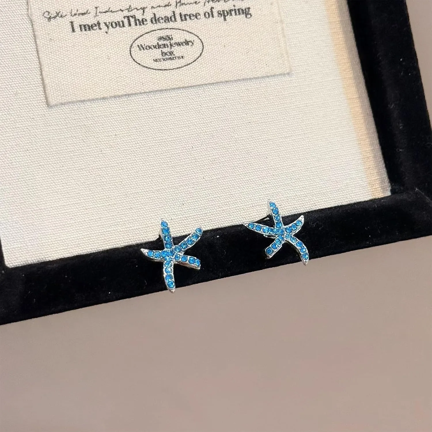 Starfish Earrings Gold Seashell Shell Beach Earrings for Women Beachy Summer Jewelry Outfits for Women Beach Fashion Vacation Essentials