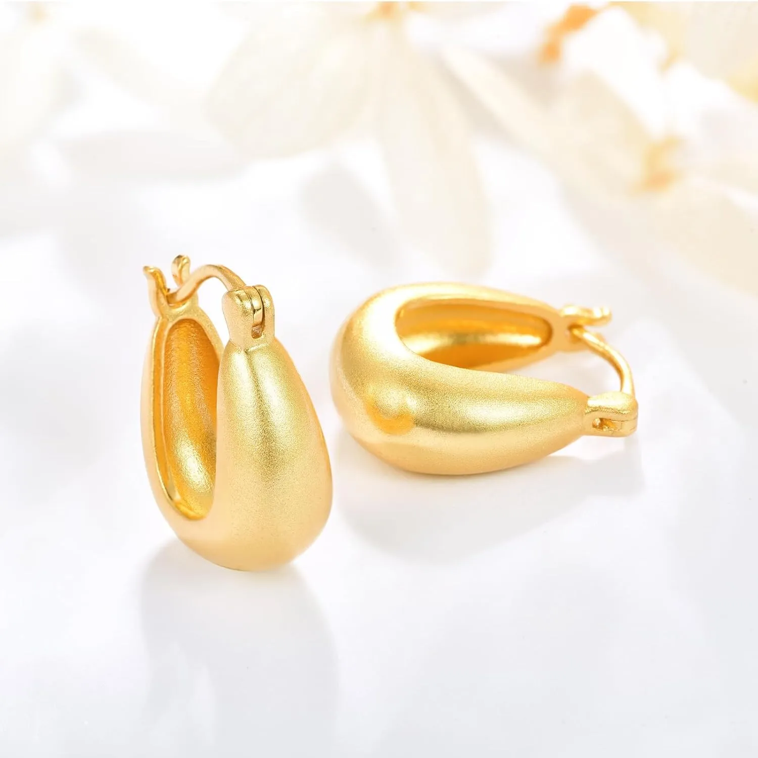 TANGPOET Chunky Gold Hoop Earrings for Women 925 Sterling Silver, 24K Gold Plated Thick Hoop Earrings Hypoallergenic Jewelry Gifts for Women Girls
