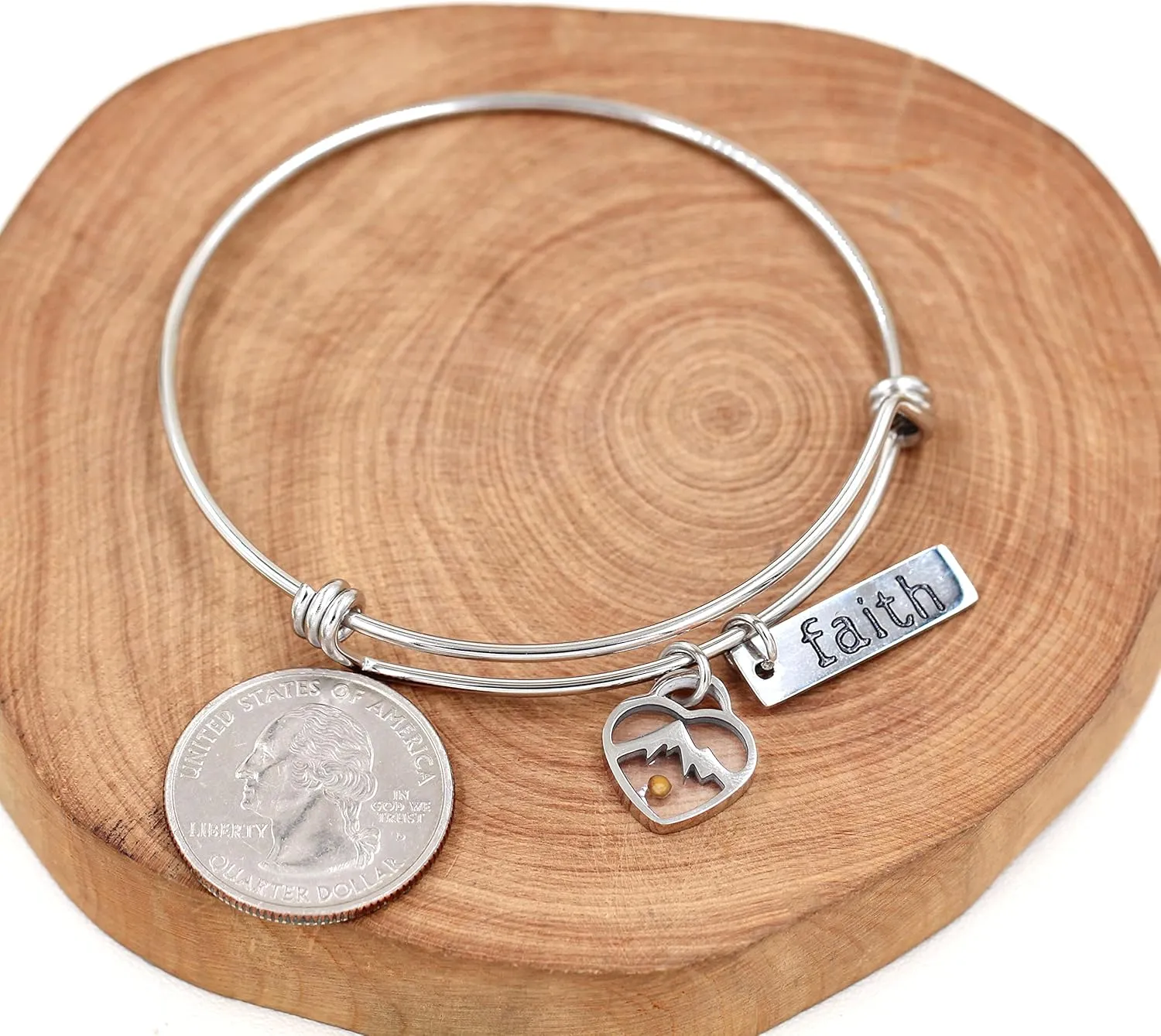 Uloveido 2.5 Inch Stainless Steel Faith Bangle Real Mustard Seed Bracelets Charm Jewelry for Christian Inspirational Gift Y558
