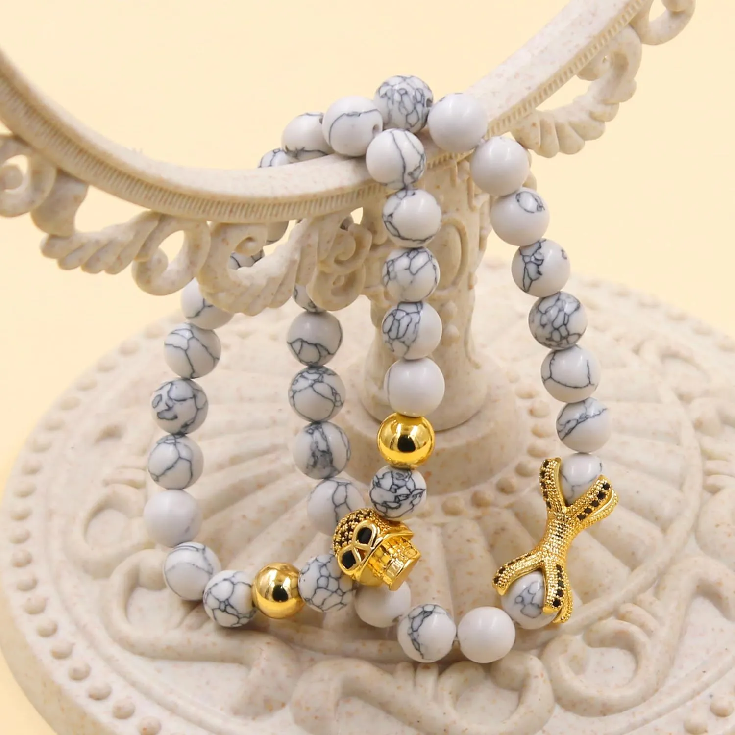 Uloveido 2pcs Gothic Punk Style Skull Layered Bracelet for Men Women - Handmade White Howlite Stone Beaded Stretch Skull Layer Bracelets for Women YA5149