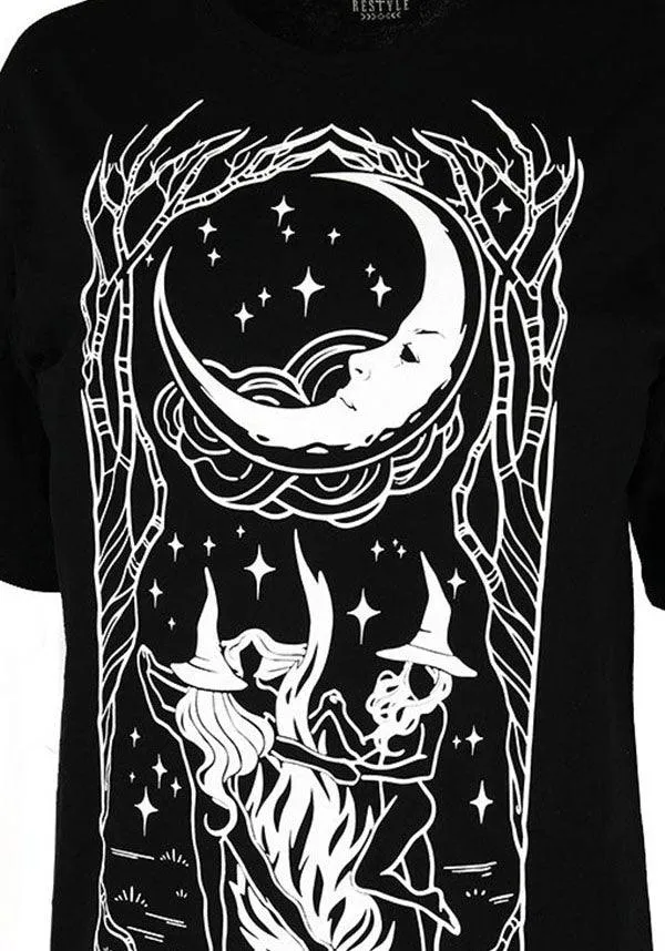 Witches Chant | OVERSIZED T-SHIRT